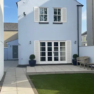 The Coach House Cheltenham